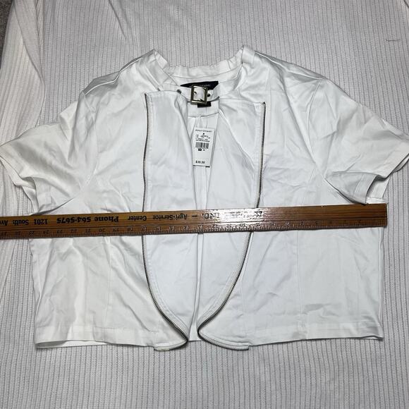 NWT Ashley Stewart S/S Jacket Size 24 White Retro Zipper Buckle Accent - Picture 3 of 7